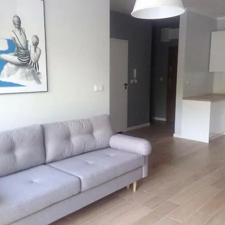 דירה Sloneczny Dwie Sosny אוסטרוני מורסקי